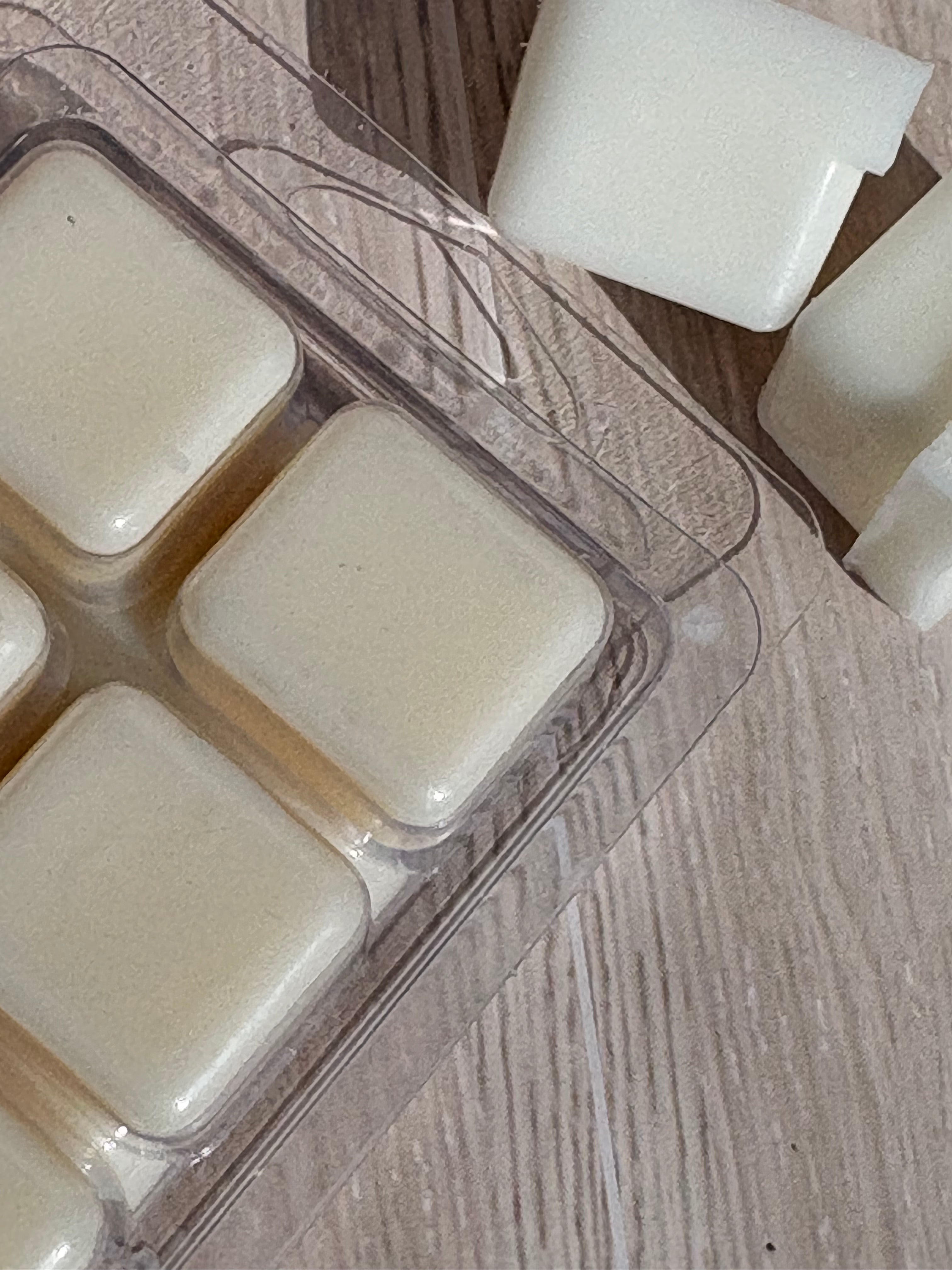Strawberry Cheesecake - The Signature Collection
